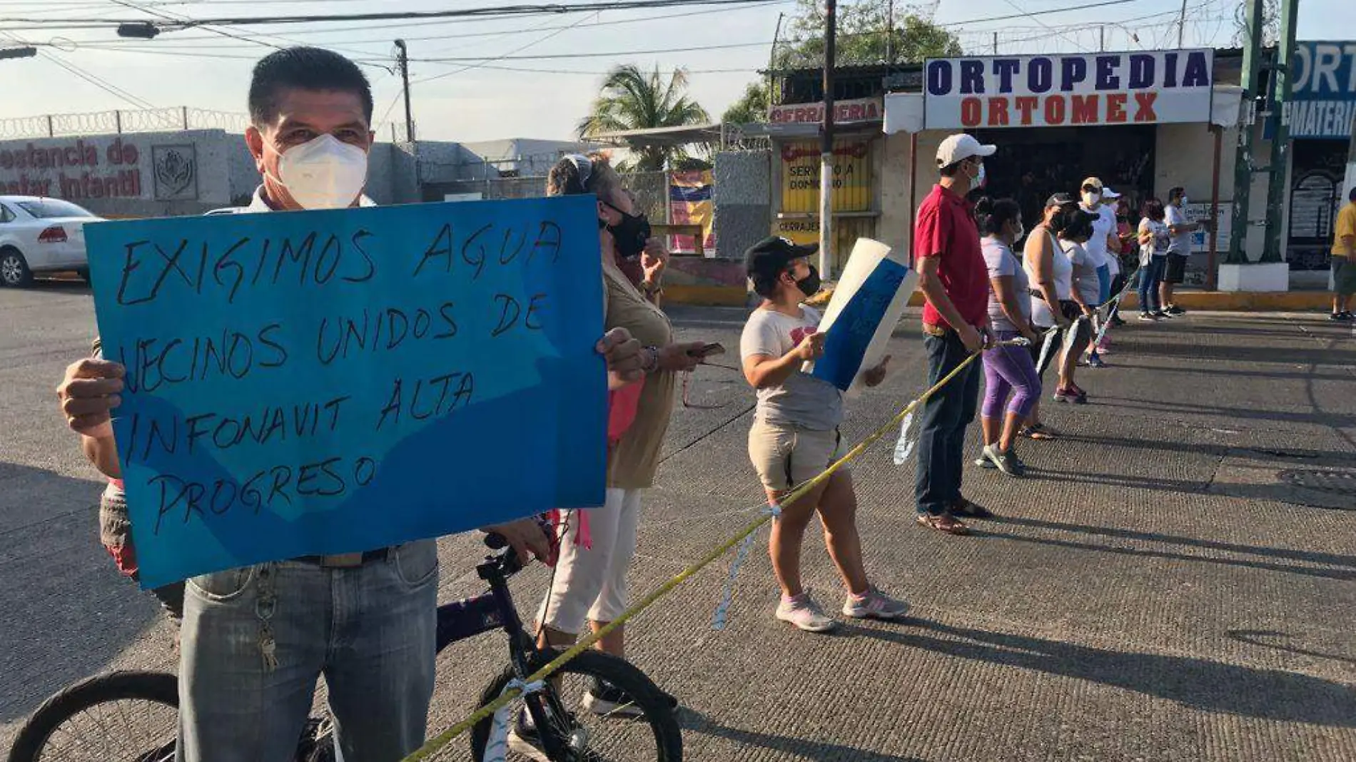 Protesta agua ruiz cortines